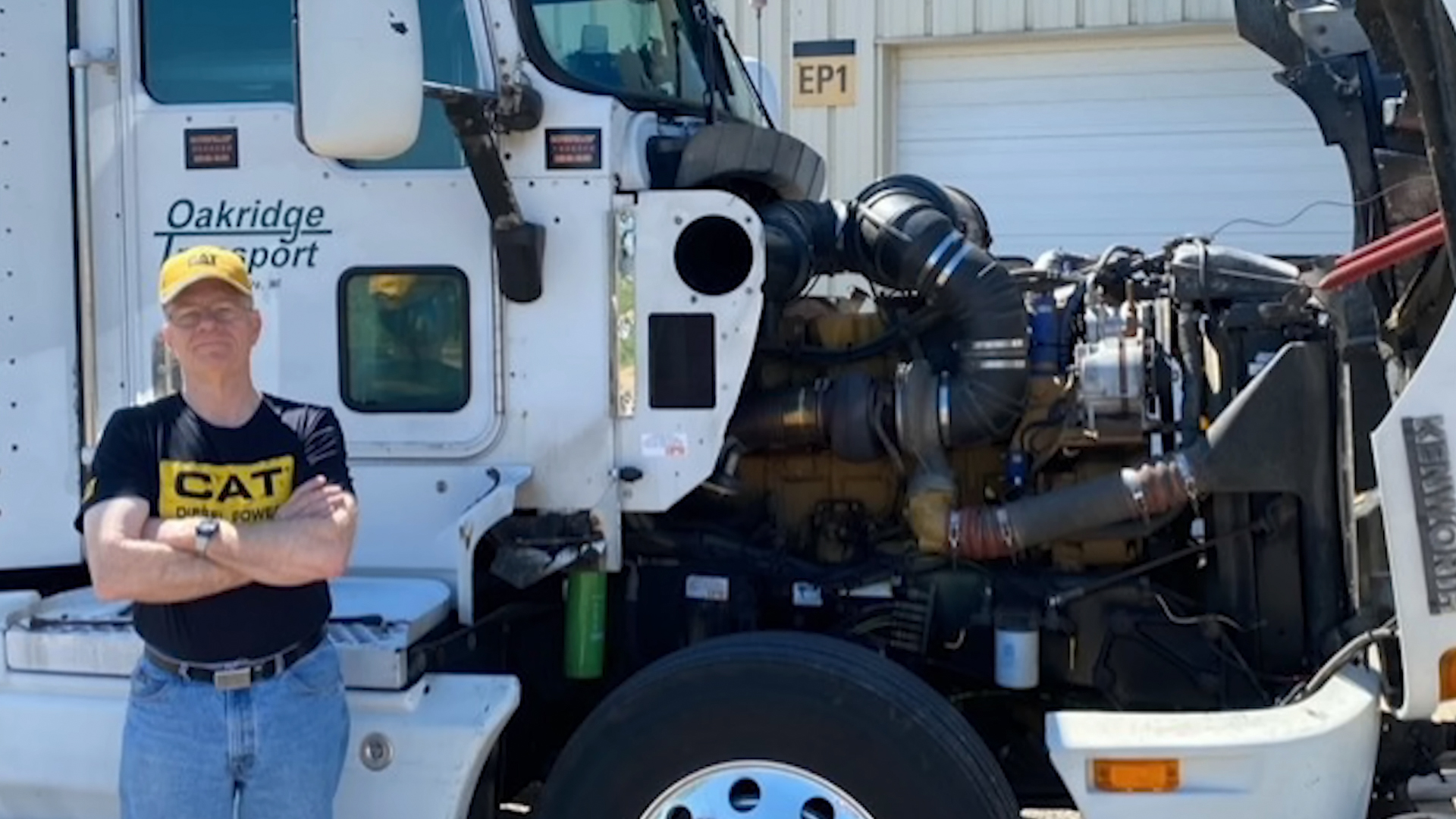 The Owner of This 4-Million-Mile Kenworth Made Some Smart Mods Along the Way