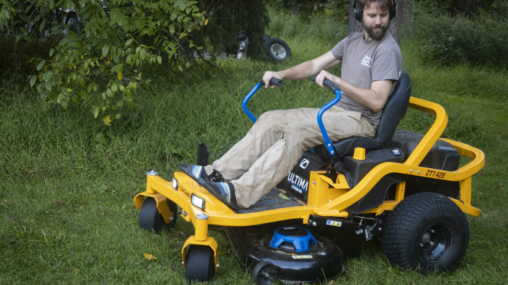 Lawn Mowing Can Be Your One-Man Motorsport