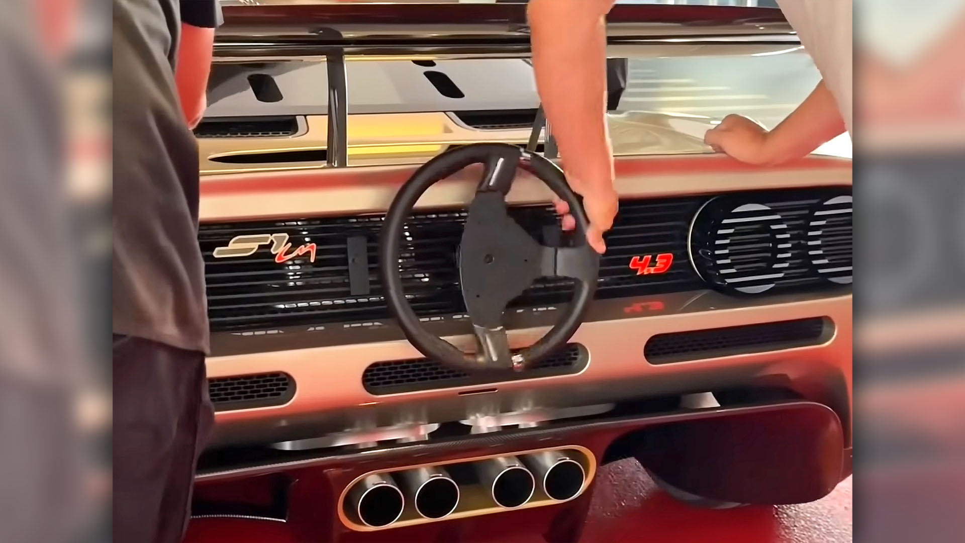 The Exterior Steering Wheel on This Gordon Murray Concept Car Is Genius