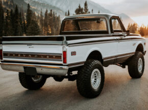 1971 Chevy Dream Truck Packs a 10.4L V8 Under the Hood, and It’s Headed to Auction