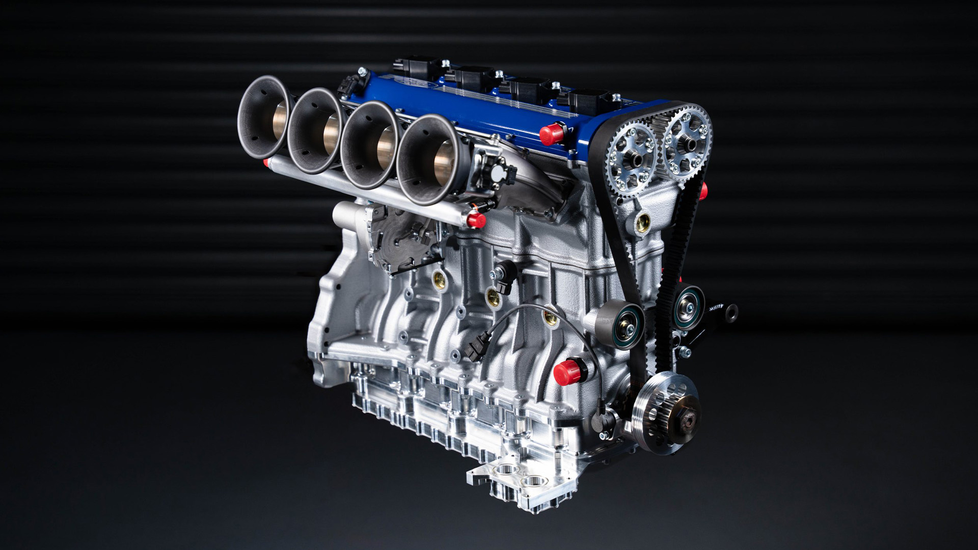 This 10,000-RPM Four-Cylinder Makes 325 HP Without Any Boost