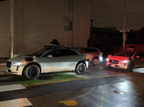 Waymos Just Gave Up When a Blackout Took Down San Francisco’s Traffic Signals