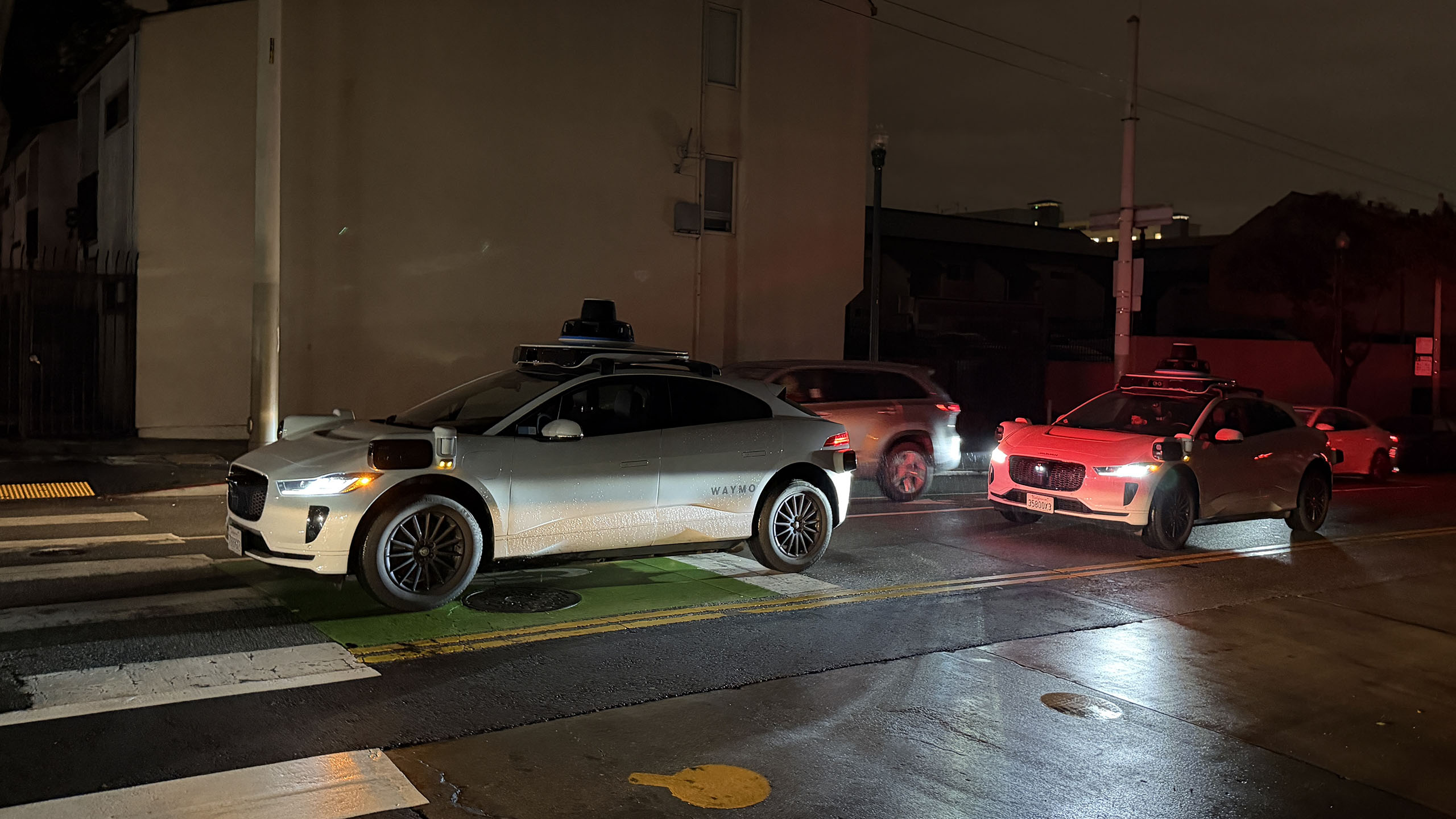 Waymos Just Gave Up When a Blackout Took Down San Francisco’s Traffic Signals