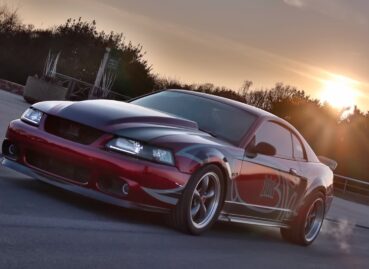 Forget a 4.6L, Your Ford Mustang GT Needs a Triton V10 Like This One