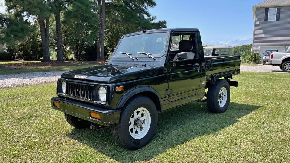 Suzuki Never Sold a Samurai Pickup in the US, But You Can Buy This One for $15K