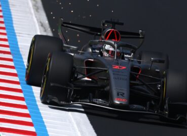 F1 Drivers Not Banking on Big Improvements After Regulation Tweaks